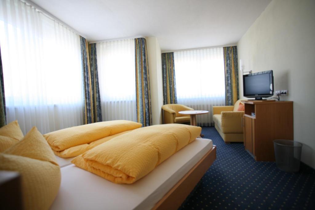 Hotel Linde Pfalz Silz  Habitación foto